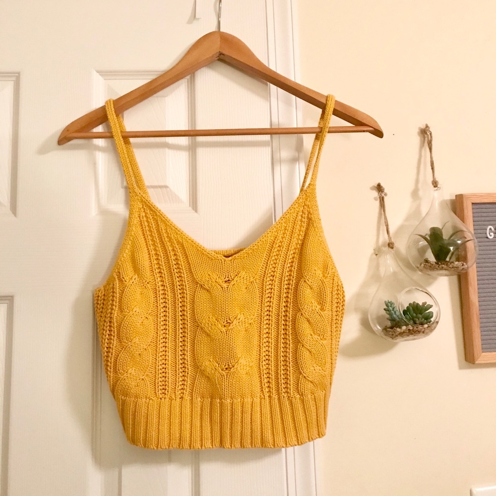 AE Mixed Cable Cropped Tank Top NWT